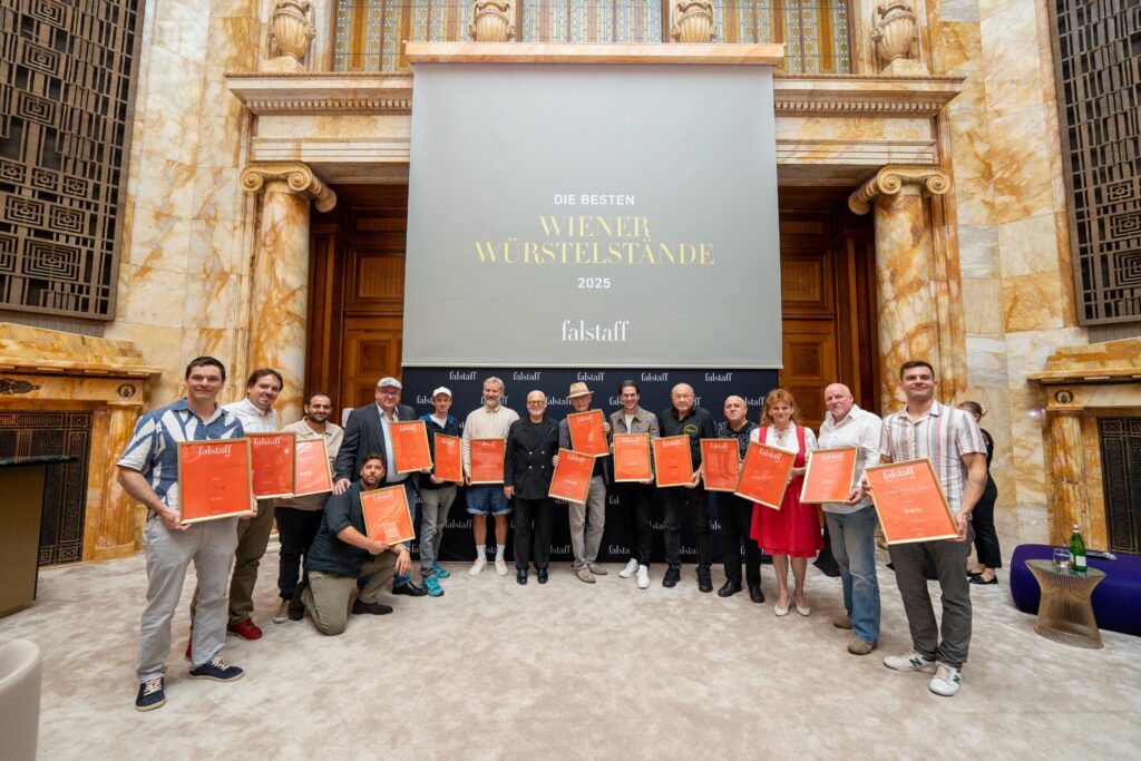 Falstaff-Auszeichnung „Die besten Wiener Würstelstände 2025“